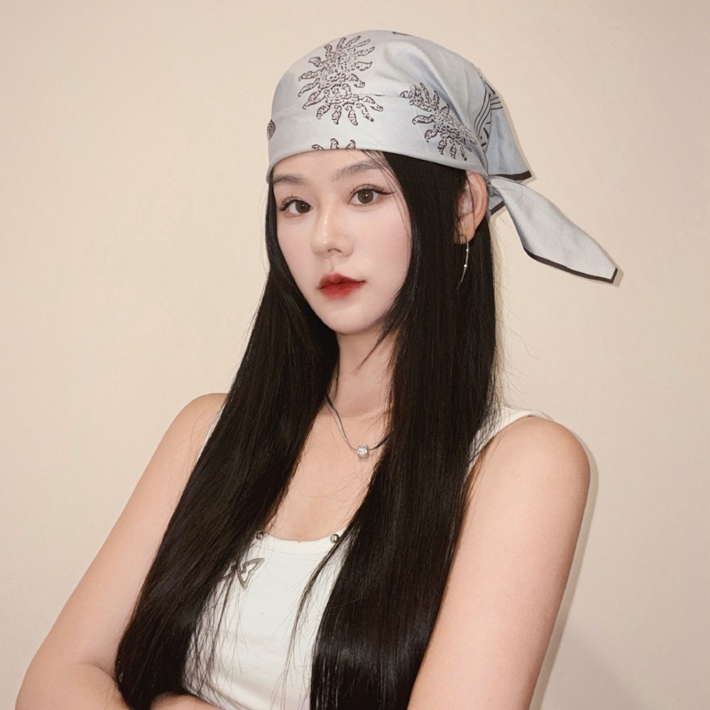 レトロフラワースクエアヘッドスカーフ Y2K ヒップホッププ - Art And Craft Hair のレビューと価格