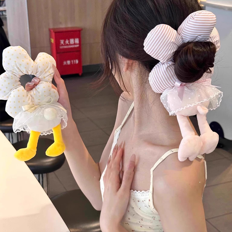 漫画風アニマル柄大型フラワーサクラッチ、女性・女の子向けスイ - Art And Craft Hair のレビューと価格